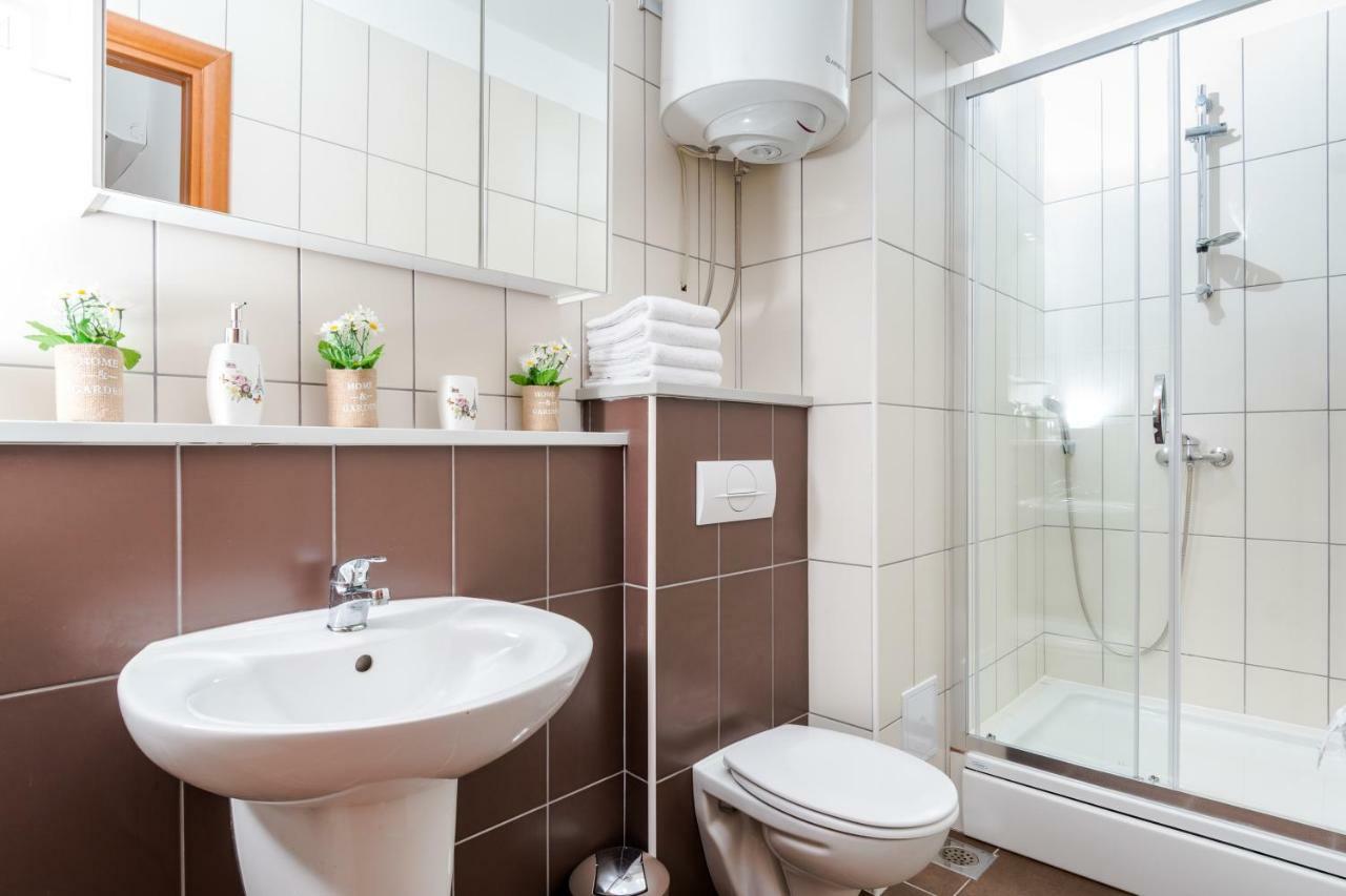 Tajla Rooms Спліт Екстер'єр фото